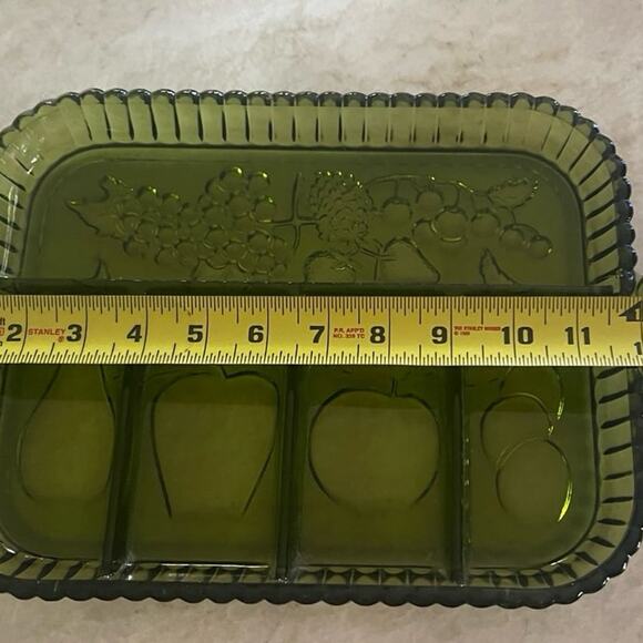 Vintage 1970s Green Indiana Glass Serving Tray - Picture 6 of 8